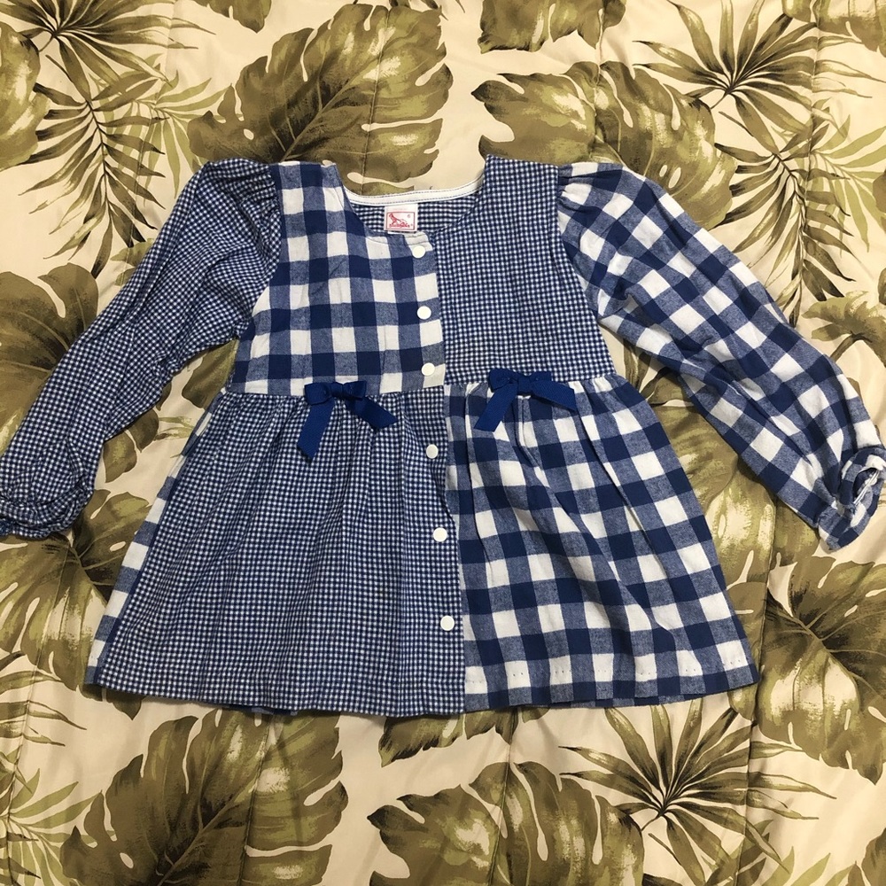 Vintage girls smock dress